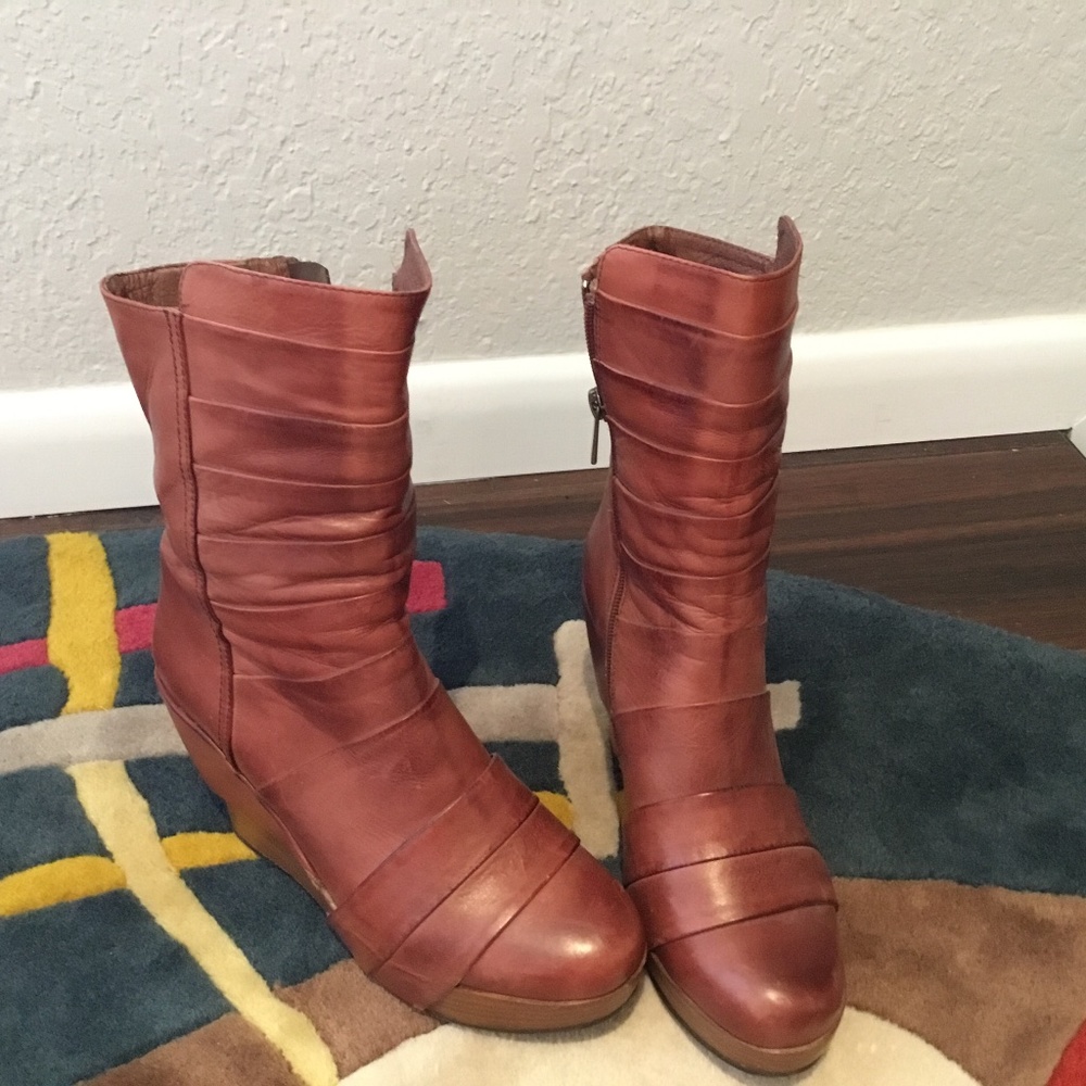 Vintage Designer Ankle Boots, size 8